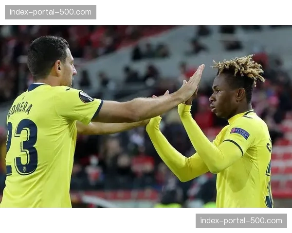 比利亚雷亚尔4-2皇家社会，主队全场4粒进球均由反击打入